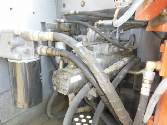 ขาย HITACHI  ZX 120  ปี 2005  มาใหม่  เก่าญี่ปุ่น  สภาพสวย  สนใจ โทร 081-3848169  คมศักดิ์