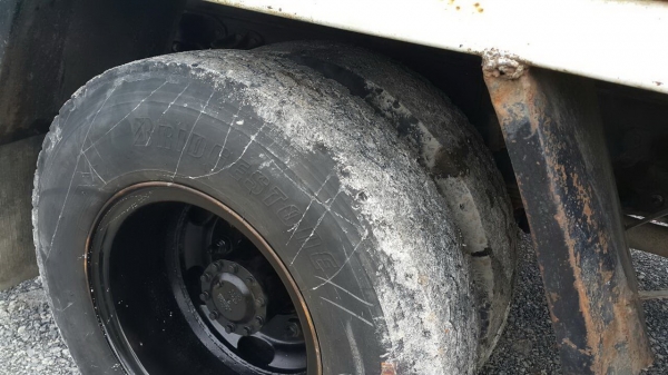 ขายรถ 6 ล้อตู้ ปี 39 ห้างแท้ ยาว 7.2 เมตร ขายรถ 6 ล้อตู้ ปี 39 ห้างแท้ ยาว 7.2 เมตร