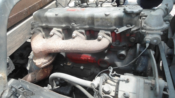 ฮีโน่ 779 เครื่องดีคัชซีสวยตลอดเส้นหัวมีผุบ้างนิดหน่อย พื้นหลังไม่สวยยางดี4เส้นไม่สวย2เส้น ฮีโน่ 779 เครื่องดีคัชซีสวยตลอดเส้นหัวมีผุบ้างนิดหน่อย พื้นหลังไม่สวยยางดี4เส้นไม่สวย2เส้น