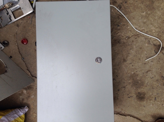 ขายตู้คอนโทรล พร้อม Inverter ขนาด 0.5HP ไฟเข้า 110V ออก 220V 2 ตัว สภาพสวย มี 3 ตู้ครับ ขายตู้คอนโทรล พร้อม Inverter ขนาด 0.5HP ไฟเข้า 110V ออก 220V 2 ตัว สภาพสวย มี 3 ตู้ครับ