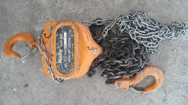 ขายรอกโซ่มือสาว ขนาด 1 - 1.5 ตัน มือสองญี่ปุ่น นำเข้าจากญี่ปุ่น ขายรอกโซ่มือสาว ขนาด 1 - 1.5 ตัน มือสองญี่ปุ่น นำเข้าจากญี่ปุ่น