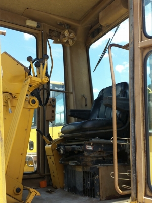 มาใหม่ !! พึ่งถึงไทยรถเกรด Caterpillar 140G นำเข้าจาก USA แท้ 1000\% Serial สูง 72V12xxx สภาพสวย ไม่เคยใช้งานในไทย