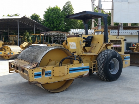 ขายรถบดอัดสั่นสะเทือนล้อเรียบ 10 ตัน  BITELLI  C100 รถเก่าอเมริกา ไม่เคยใช้งานในไทย