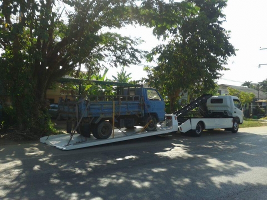 บริการเคลื่อนย้ายรถยนต์,เครื่องจักร,สิ่งของ ทุกชนิดทั่วไทย โดย รถยก,รถสไลด์ครับ.