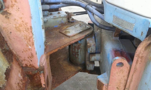 รถตัก MITSUBISHI WS210 เปิด ประมูล ราคา สูงสุด ที่ 320,000 บาท ลงมา.