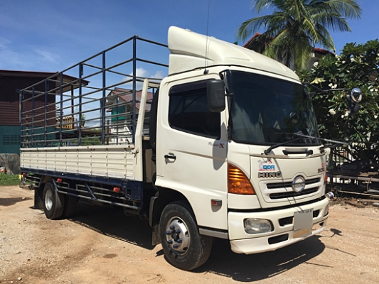 ขายหกล้อ HINO ซีรีส์500 เครื่อง 175 กระบะคาร์โก็ยาว 5.50 เมตร สภาพเดิม