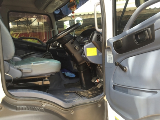 ขายหกล้อ HINO ซีรีส์500 เครื่อง 175 กระบะคาร์โก็ยาว 5.50 เมตร สภาพเดิม