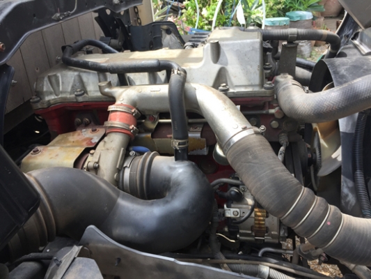 ขายหกล้อ HINO ซีรีส์500 เครื่อง 175 กระบะคาร์โก็ยาว 5.50 เมตร สภาพเดิม