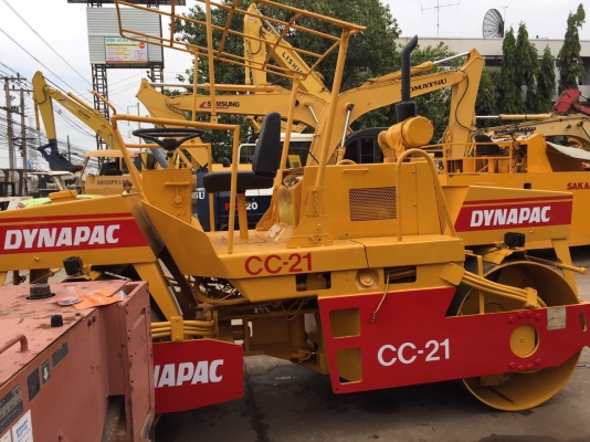ขายด่วนรถบด2ล้อเหล็กสั่นหน้าสั่นหลังขนาด7ตัน DYNAPAC CC21พร้อมใช้งาน เล่มทะเบียน