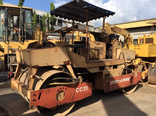 ขายด่วนรถบด2ล้อเหล็กสั่นหน้าสั่นหลังขนาด7ตัน DYNAPAC CC21พร้อมใช้งาน เล่มทะเบียน