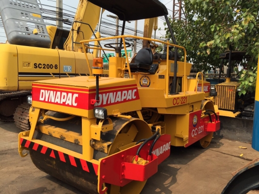ขายด่วนรถบด2ล้อเหล็กสั่นหน้าสั่นหลังขนาด7ตัน DYNAPAC CC21พร้อมใช้งาน เล่มทะเบียน