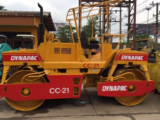 ขายด่วนรถบด2ล้อเหล็กสั่นหน้าสั่นหลังขนาด7ตัน DYNAPAC CC21พร้อมใช้งาน เล่มทะเบียน