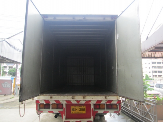 รถบรรทุก ISUZU FTR 240