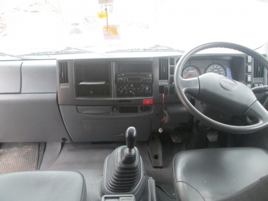 รถบรรทุก ISUZU FTR 240