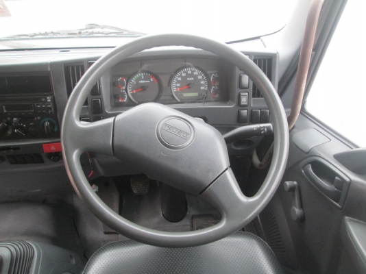 รถบรรทุก ISUZU FTR 240