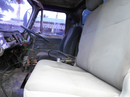 ขายเคเอ็มด้ัมเครื่องหกสูบรถสวยพร้อมใช้งานสายตรงเลยครับ 0895344495 ผู้ให่ญข่อย