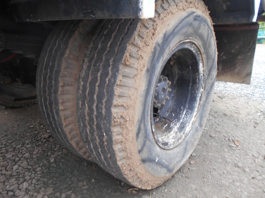 ขายเคเอ็มด้ัมเครื่องหกสูบรถสวยพร้อมใช้งานสายตรงเลยครับ 0895344495 ผู้ให่ญข่อย