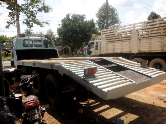 ขายรถบรรทุก 10 ล้อเทรลเลอร์ ISUZU ROCKY 240 แรงม้าโค๊ซ K ราคา 930000