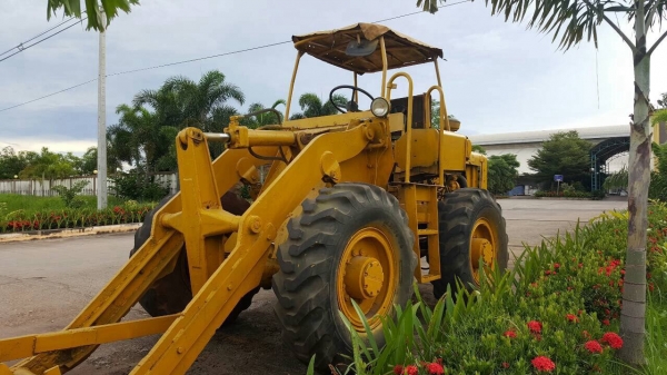 ขายรถตักพร้อมใช้ KOMATSU JH ต่อแขนตักขึ้น 10 ล้อได้