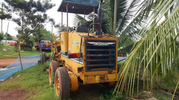 ขายรถเกรด KOMATSU GD305A สภาพพร้อมใช้ เอกสารสัญญาซื้อขาย ขายรถเกรด KOMATSU GD305A สภาพพร้อมใช้ เอกสารสัญญาซื้อขาย