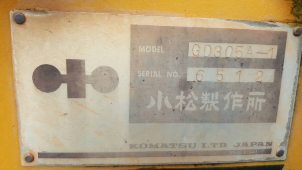 ขายรถเกรด KOMATSU GD305A สภาพพร้อมใช้ เอกสารสัญญาซื้อขาย ขายรถเกรด KOMATSU GD305A สภาพพร้อมใช้ เอกสารสัญญาซื้อขาย