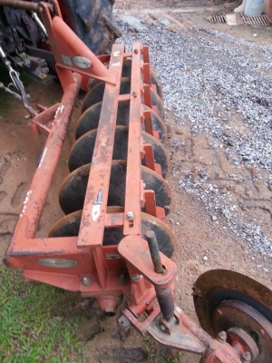 คูโบต้า L3408  4 WD 2 เพลาใบมีดดันหน้าช้าง ผาน 6 ช้าง พร้อมใช้งาน