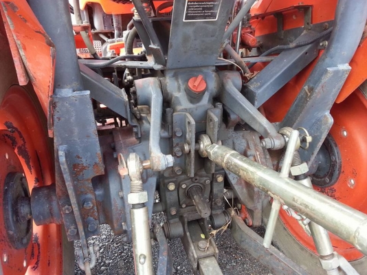 คูโบต้า L3408  4 WD 2 เพลาใบมีดดันหน้าช้าง ผาน 6 ช้าง พร้อมใช้งาน