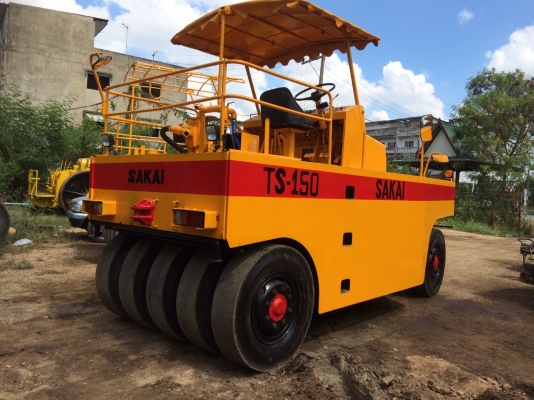 ต้องการขายรถบด SAKAI TS150 ราคา 650,000 บาท