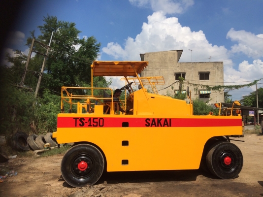 ต้องการขายรถบด SAKAI TS150 ราคา 650,000 บาท