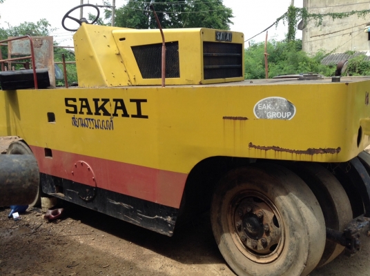 ต้องการขายรถบด SAKAI TS7409