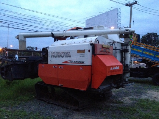 คูโบต้า รถเกียวข้าว อุ้ม ขายๆ