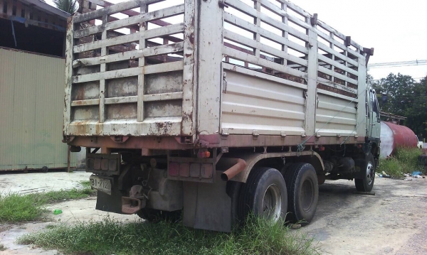 ขายครับ ฮีโน่ 320 เเม่ดั้มลูกไม่ดั้ม พร้อมใช้ครับ