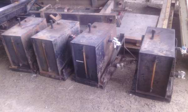 ขาย ชุดดัมพ์ สามมิตร ครบชุด มี 4 ชุด