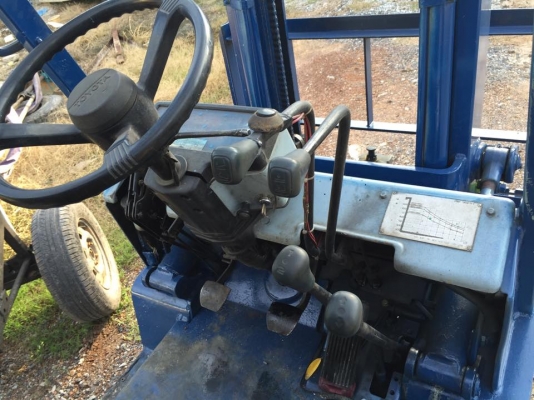 ขายโฟลิฟท์โตโยต้ารุ่น 5ขนาด 1.5 ตัน  85,000 บาท พร้อมใช้