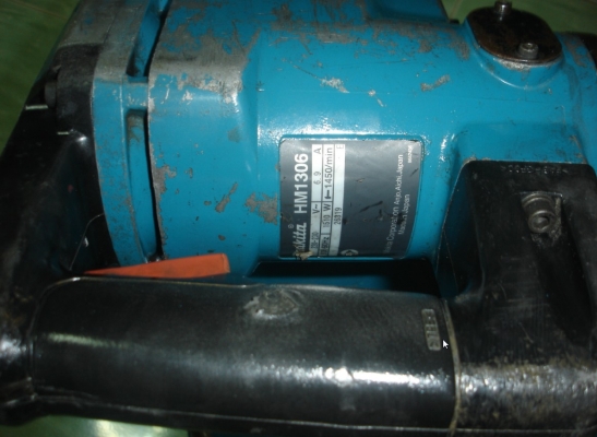 ขายเครื่องสกัดคอนกรีต(สกัดไฟฟ้า) 1510 วัตต์ Makita รุ่น HM1306