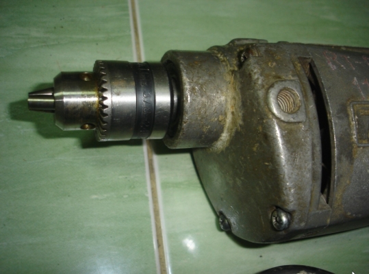 ขายสว่านไฟฟ้า ยี่ห้อ makita รุ่น 6401 ขนาด 3/8" 360 วัตต์