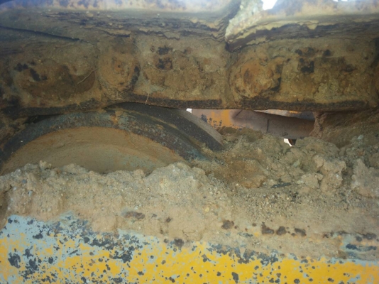 ขายรถแบคโฮ KOMATSU PC200-5 ใส่เครื่อง 200-3 ไม่มีปั๊มโซล่า เทอร์โบ ปั๊มไฮดรอลิคท้ายเครื่อง ราคา 300000