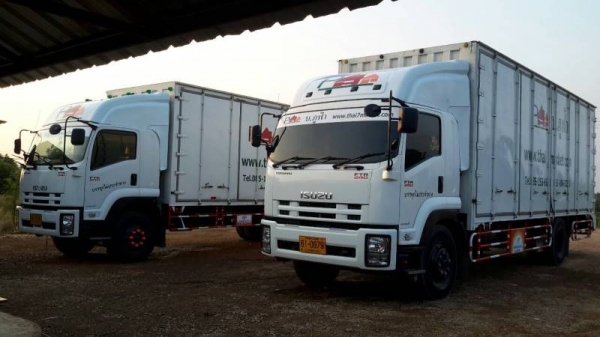 บริการรับส่งสินค้าทั่วประเทศ บริการรถบรรทุกให้เช่าระยะยาว รายเที่ยว ประเภทรถ ตู้ทึบ 10 บาน ยาว 7.69  เมตร มีประกันสินค้าวงเงิน 1ล้านต่อคัน ส่งรถประจำได้ ปลอดภัยใส่ใจบริการ บริษัทภูฟ้าโลจิสติคส์ www.thai7market.com โทร 0817144948 id0851536632 id0850643273