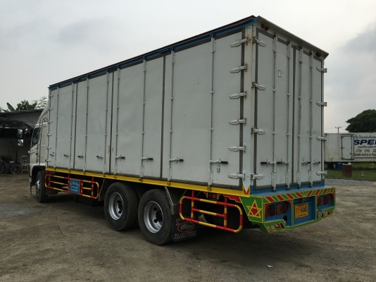 10ล้อHINOเพลาเดียวยาว7.50ม. 10ล้อHINOเพลาเดียวยาว7.50ม.