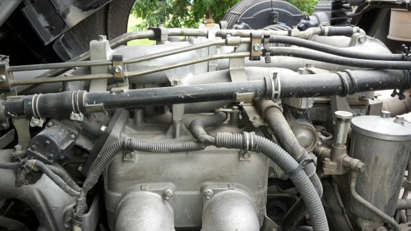 ขายรถบรรทุก 10 ล้อหัวลาก ISUZU DECA 360 แรงม้าปี 2555 ราคา 1900000