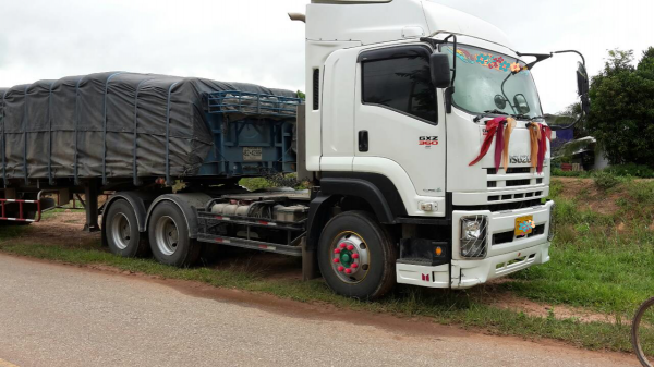 ขายรถบรรทุก 10 ล้อหัวลาก ISUZU DECA 360 แรงม้าปี 2555 ราคา 1900000