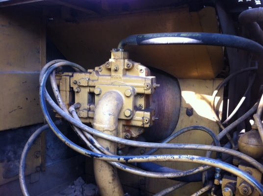 ขายแบคโฮ cat320v2พร้อมใช้งาน