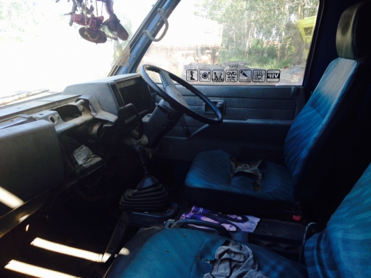 หกล้อ อีซูชุ NPR58L4BD1-115แรง พาเวอร์ ท้าย F สภาพพร้อมใช้ ทะเบียนเอกสารพร้อมโอน