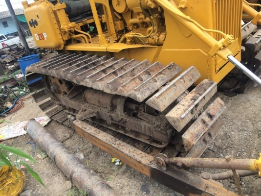 ขายD2-3 สภาพสวยพร้อมใช้งาน เครื่องดี ช่วงล่างดี ใบแทร็กเต็ม ราคาต่อรองได้