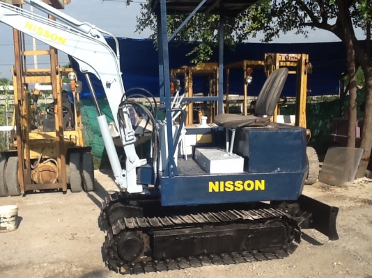 Nissan n250 สภาพดีพร้อมใช้ ทำสีใหม่เรียบร้อย เก่าญี่ปุ่นราคาไม่แพงครับ Nissan n250 สภาพดีพร้อมใช้ ทำสีใหม่เรียบร้อย เก่าญี่ปุ่นราคาไม่แพงครับ