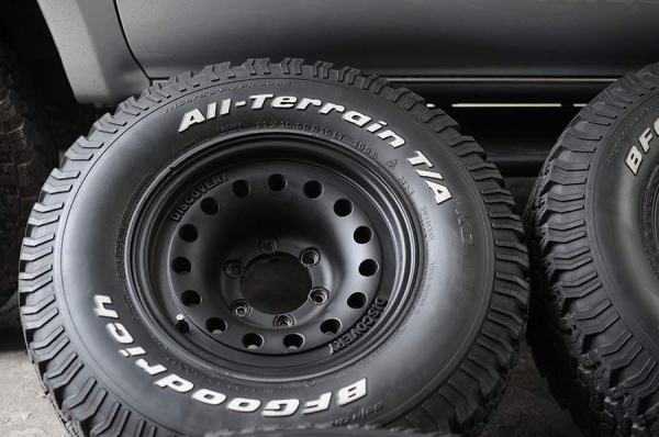 แม็กลายหยดน้ำ 15 ยาง BF Goodrich