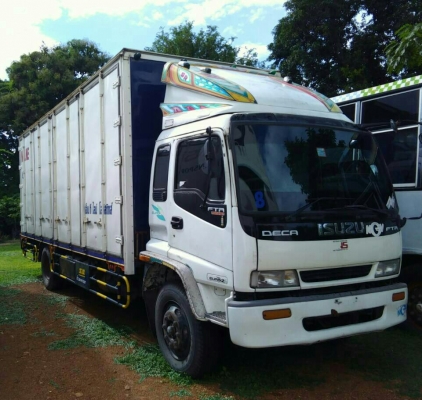 มี 3คัน หกล้อ อีซูซุ DEGA 200ปี49 บรรทุกแห้งยาว 7.20ม สภาพดีสวยบางเดิมทั้งคัน เชือเพลิงระบบแก๊ช NGV 100\% โรงงาน ทะเบียนพร้อมโอน