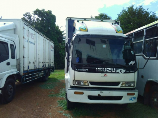 มี 3คัน หกล้อ อีซูซุ DEGA 200ปี49 บรรทุกแห้งยาว 7.20ม สภาพดีสวยบางเดิมทั้งคัน เชือเพลิงระบบแก๊ช NGV 100\% โรงงาน ทะเบียนพร้อมโอน