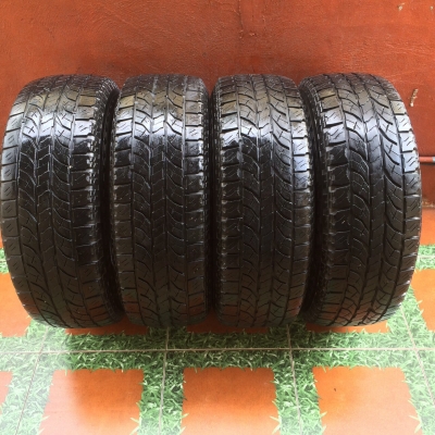 ยาง yokohama 265/70/16 สวยๆครับ