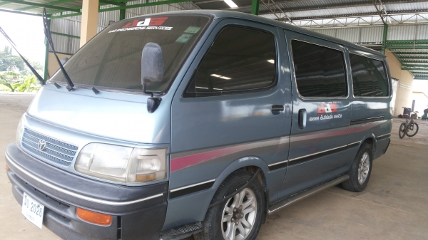 ขาย รถตู้ HIACE เครื่อง 2500 cc ติดแก๊ส เครื่องดี สนใจ โทร. 061-8595850 ขาย รถตู้ HIACE เครื่อง 2500 cc ติดแก๊ส เครื่องดี สนใจ โทร. 061-8595850